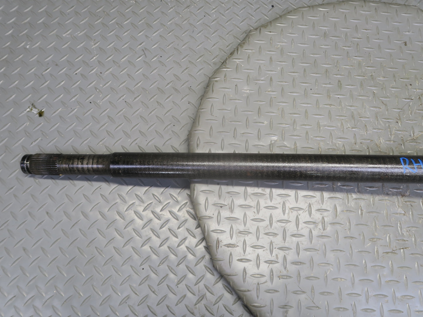 2003-2007 Hummer H2 AWD Rear Left Driver Side Suspension Axle Shaft