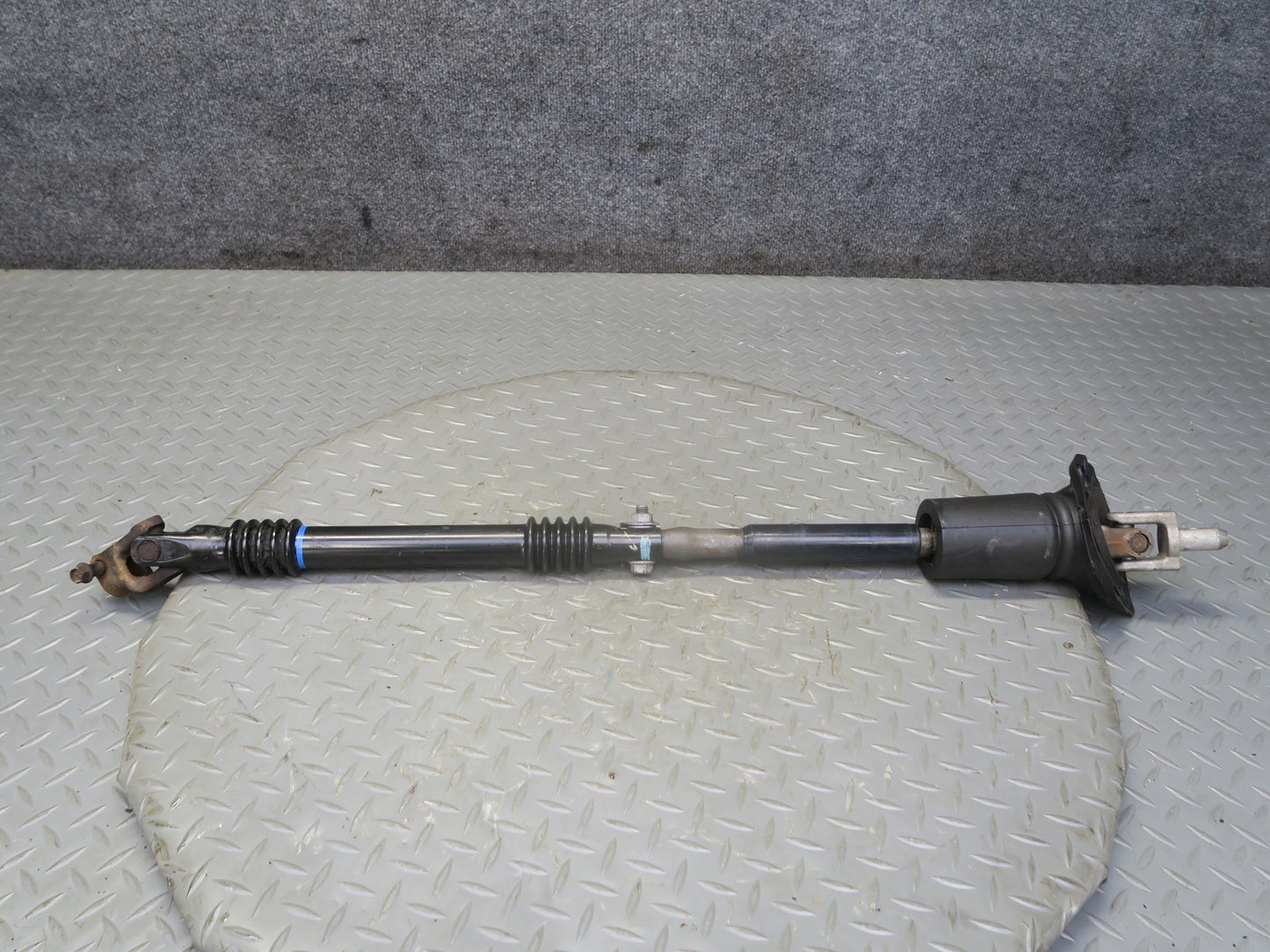 2003-2007 Hummer H2 Steering Column Intermediate U Joint Linkage Shaft