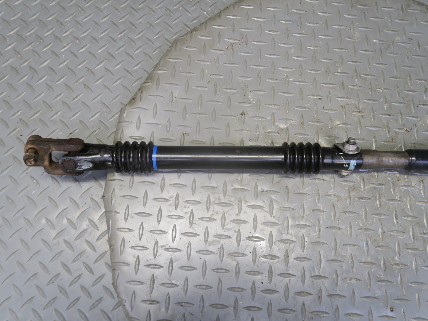 2003-2007 Hummer H2 Steering Column Intermediate U Joint Linkage Shaft