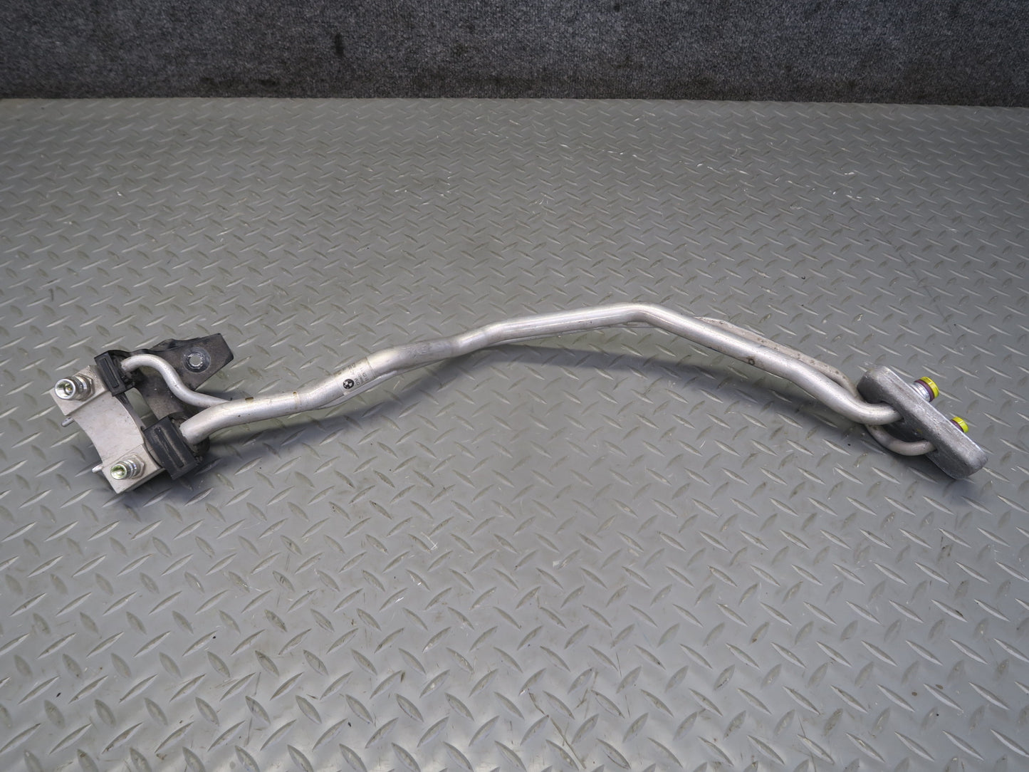 2010-2014 BMW E71 X6M A/C Air Condition Hose Pipe Line Set of 2