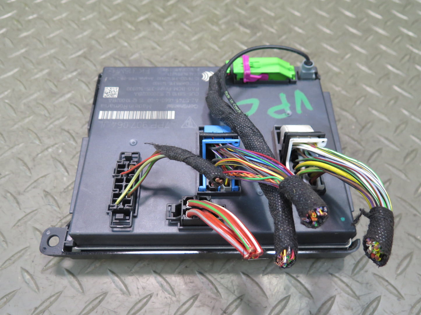 2015-2018 Porsche Cayenne 958 Body Control Module Unit BCM BCU 7PP907064JL