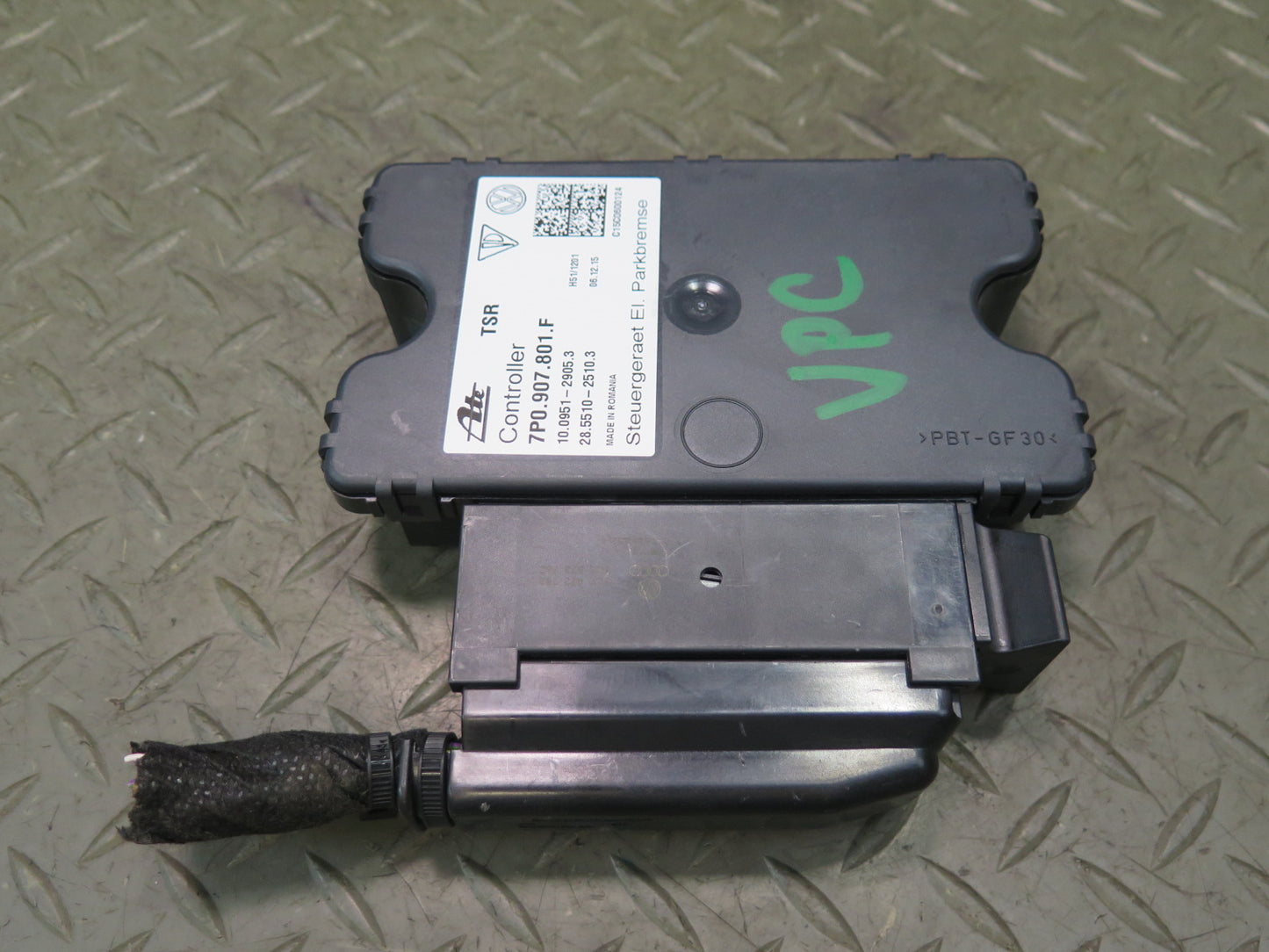 2011-2018 Porsche Cayenne 958 Electronic Parking Brake Control Module 7P090780