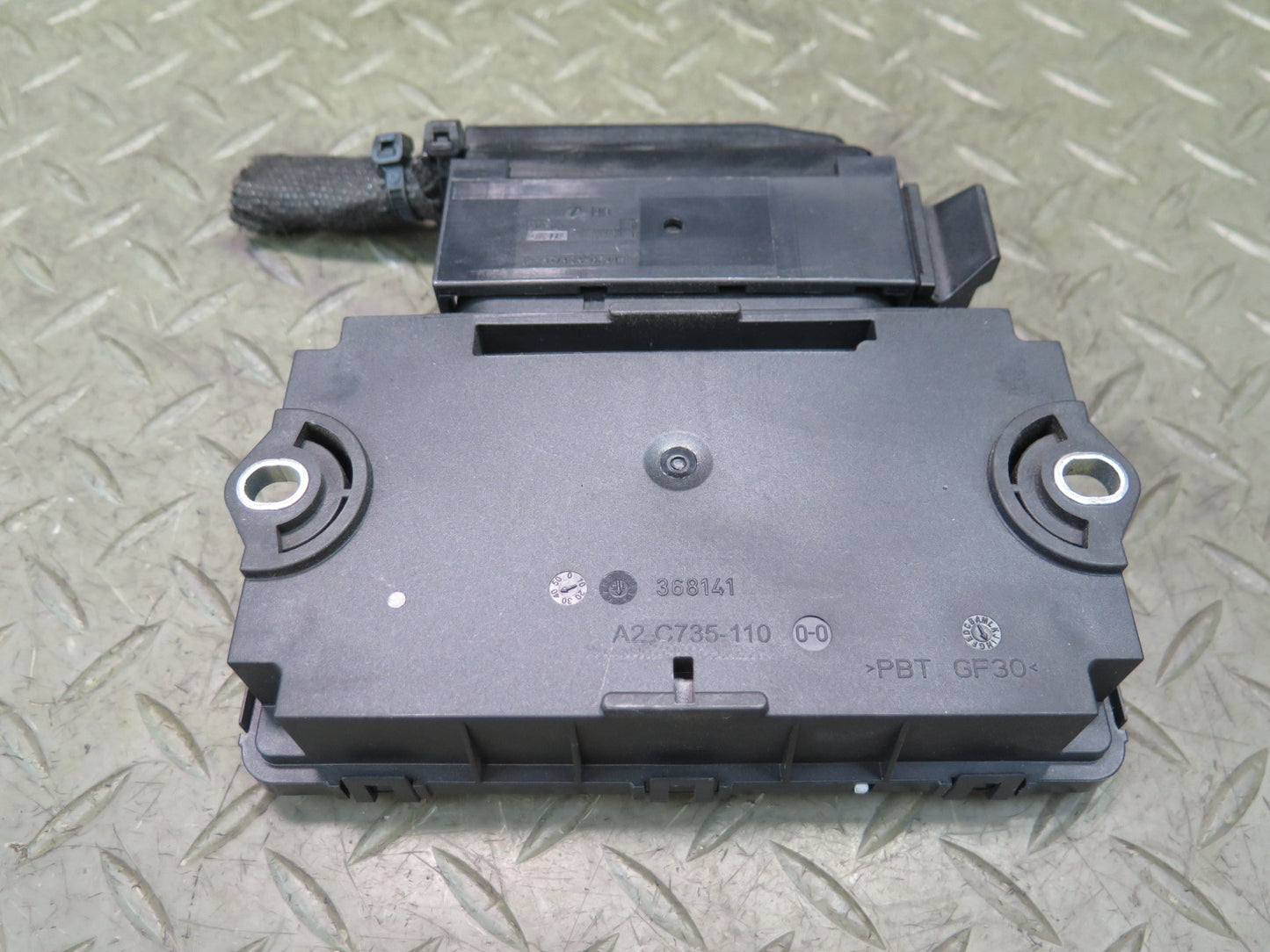 2011-2018 Porsche Cayenne 958 Electronic Parking Brake Control Module 7P090780