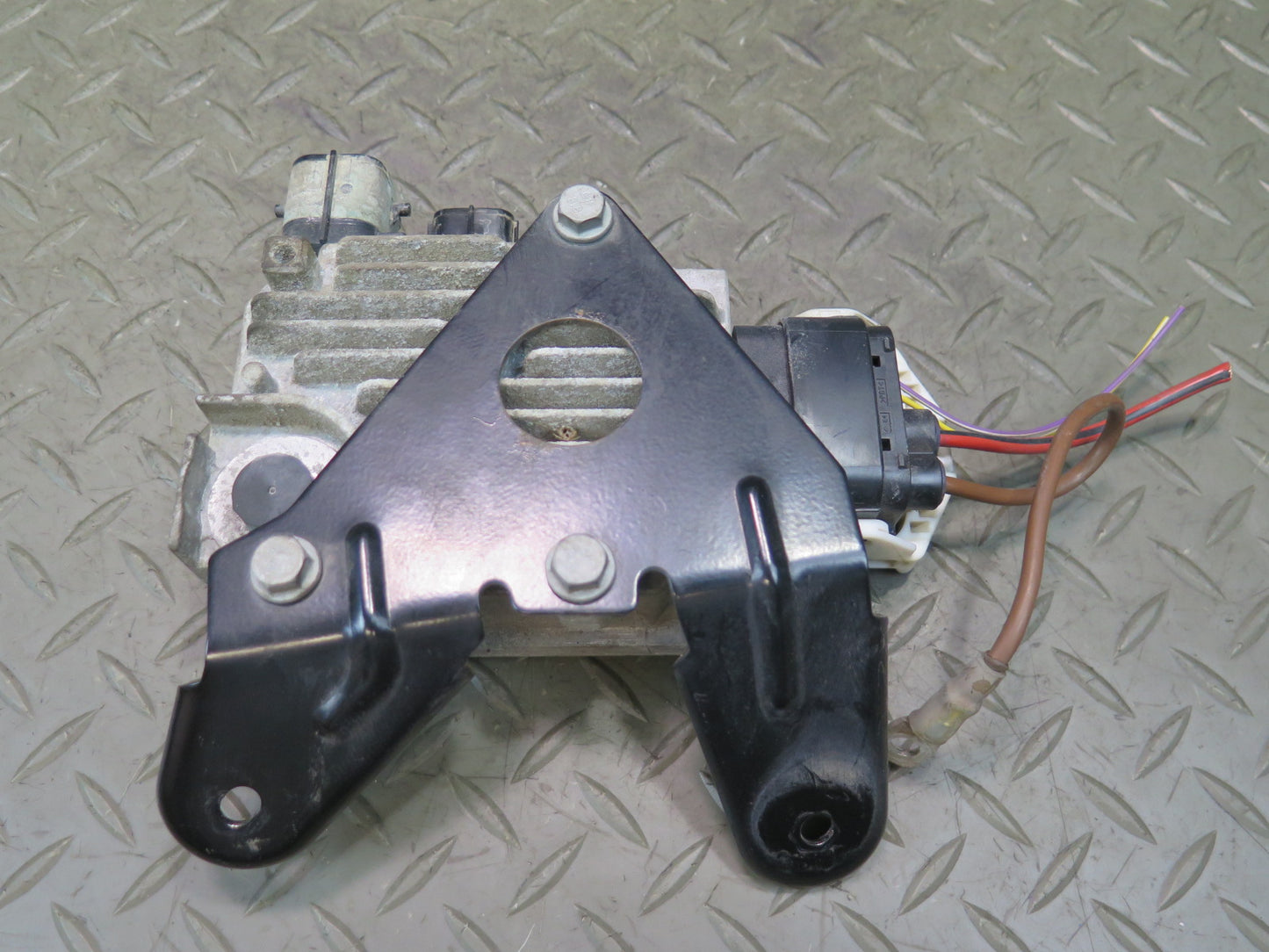 2011-2018 Porsche Cayenne 958 Oil Pump Computer Control Module 09D927601