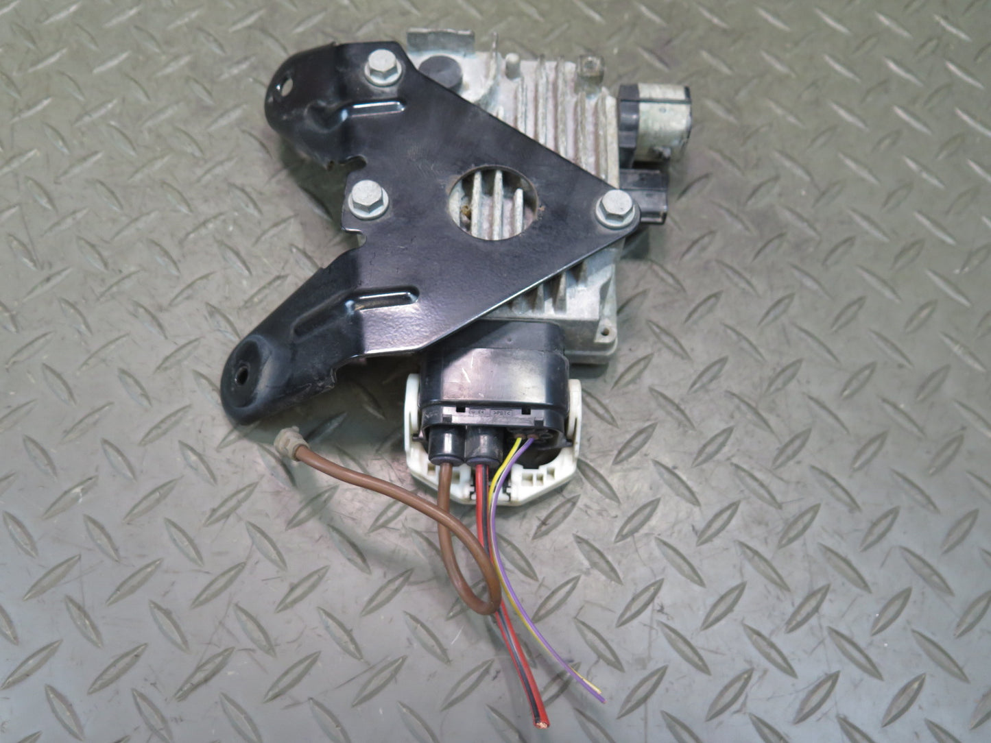 2011-2018 Porsche Cayenne 958 Oil Pump Computer Control Module 09D927601