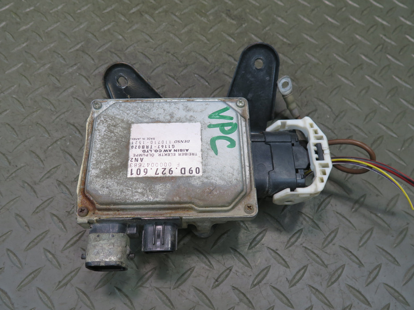 2011-2018 Porsche Cayenne 958 Oil Pump Computer Control Module 09D927601