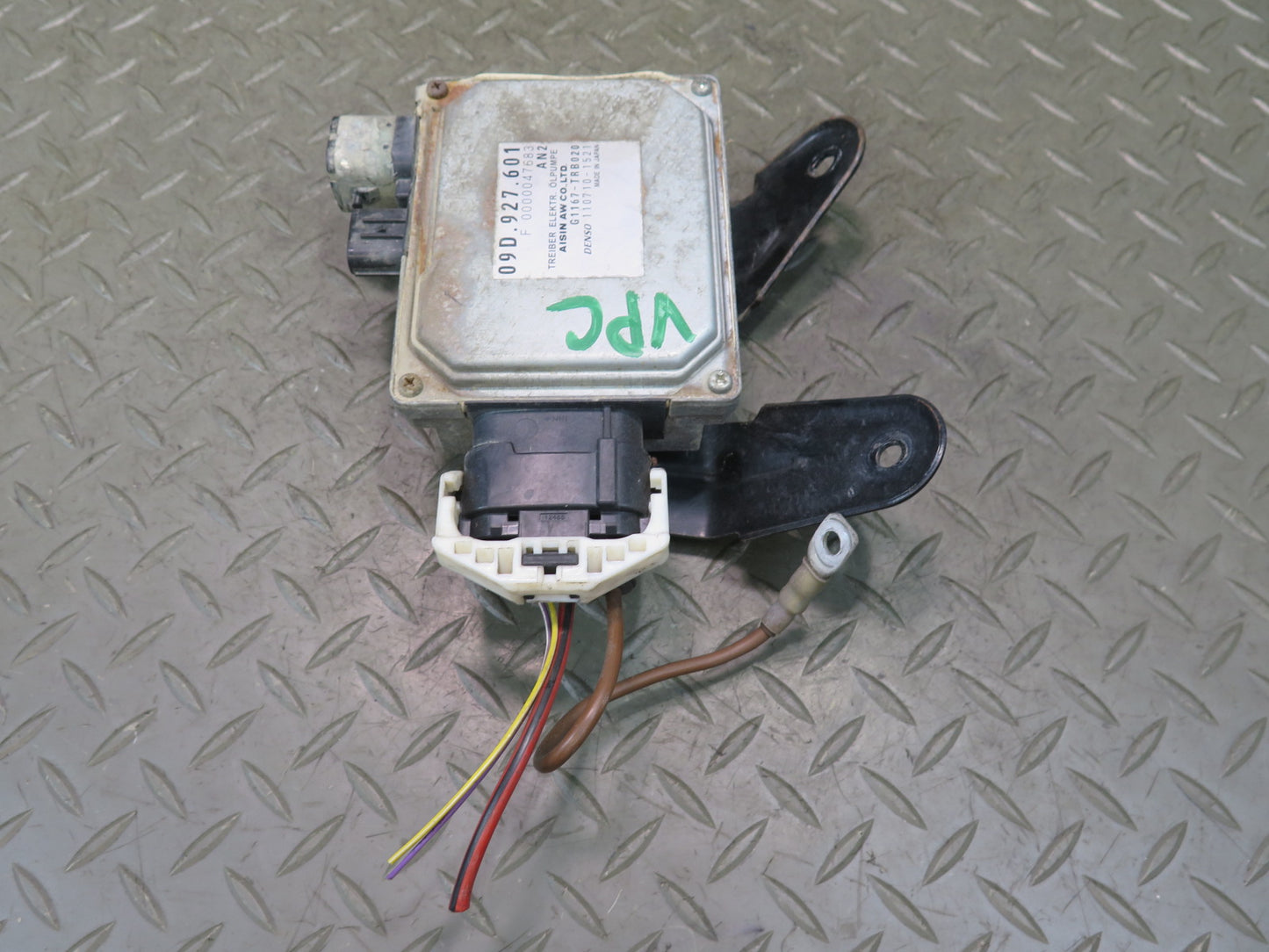 2011-2018 Porsche Cayenne 958 Oil Pump Computer Control Module 09D927601