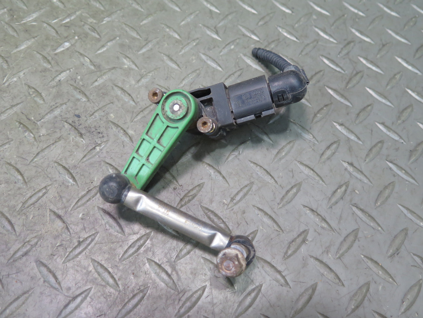 2011-2018 Porsche Cayenne 958 Front & Rear Suspension Height Level Sensor Set