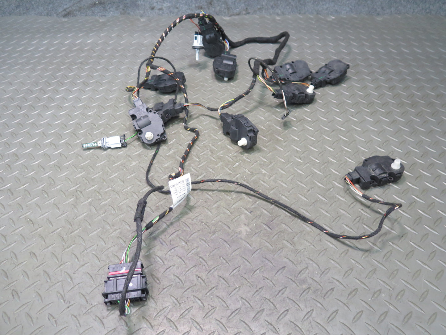 2011-2018 Porsche Cayenne 958 A/C Heater Flap Door Actuator Motor Wiring Set