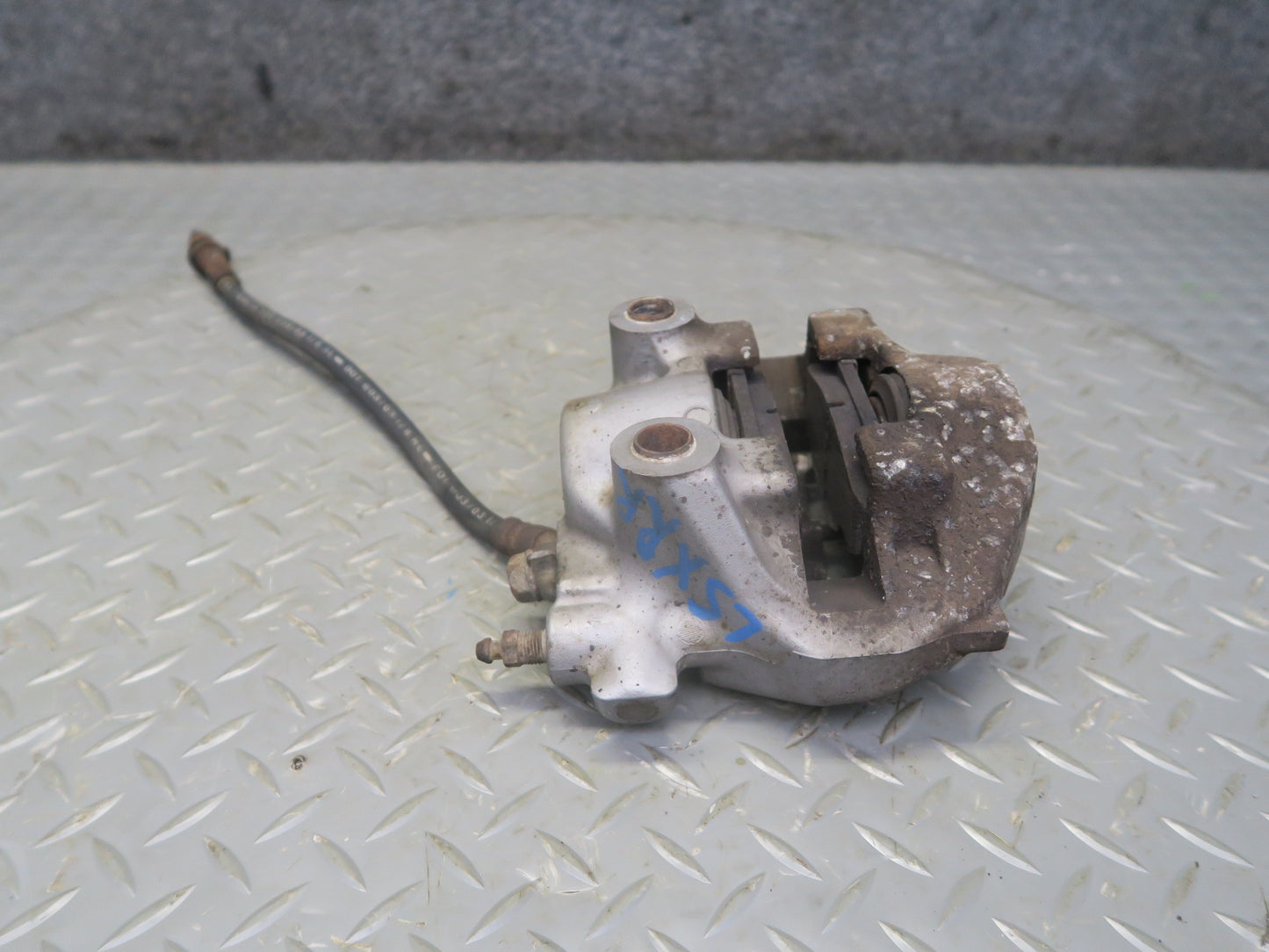 01-06 Lexus UCF30L LS430 Set of 2 Rear Left & Right Sumitomo Brake Caliper OEM