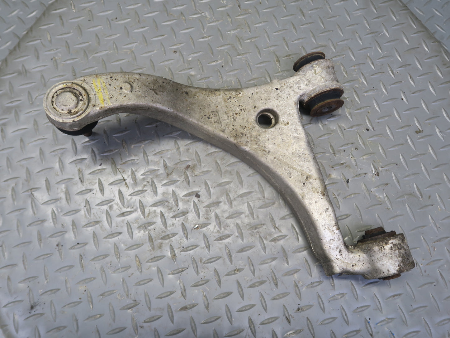 01-06 Lexus UCF30L LS430 Rear Left Suspension Upper Control Arm OEM