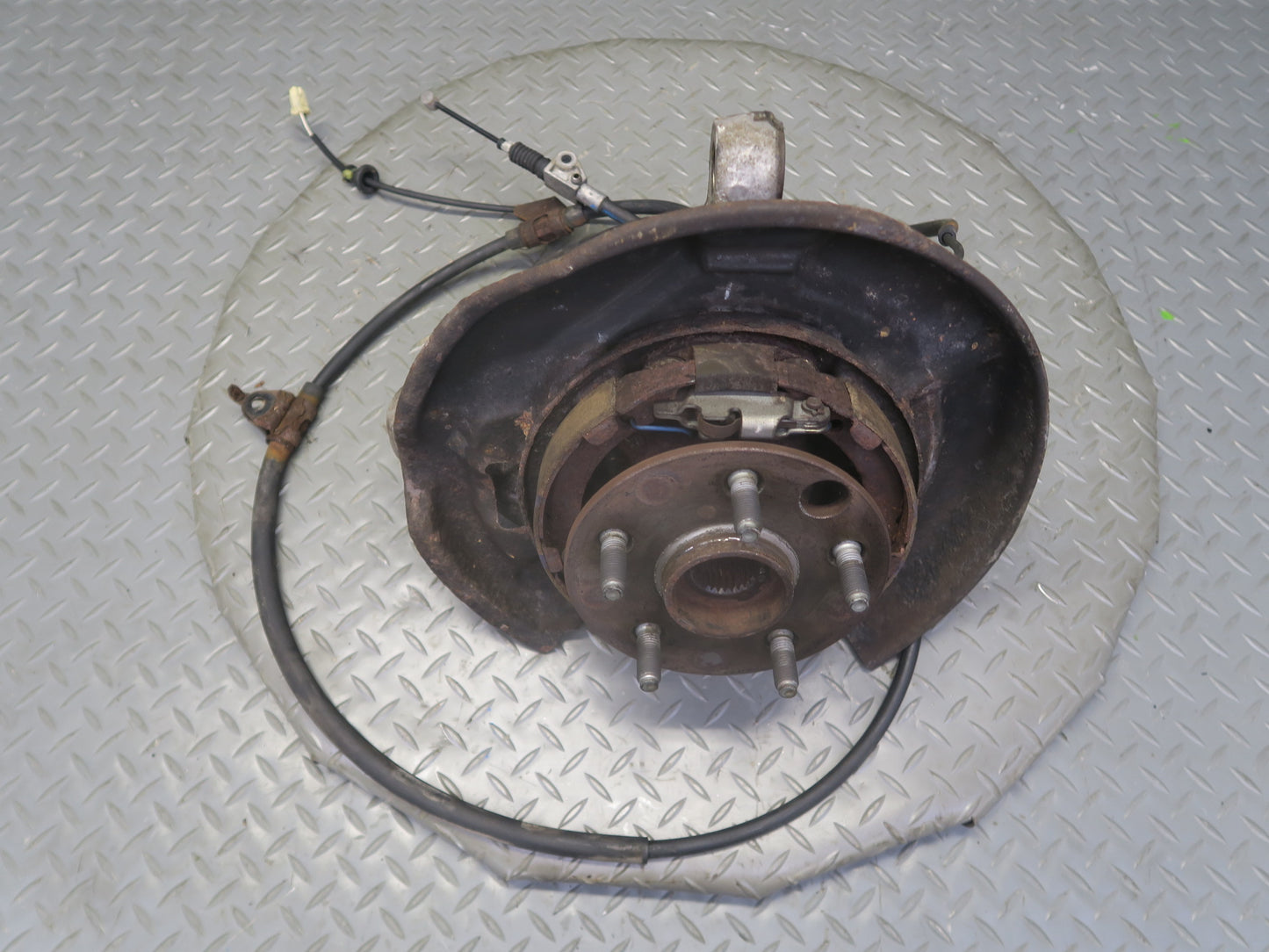 01-06 Lexus LS430 UCF30L RWD Rear Left Spindle Knuckle Wheel Hub Bearing OEM