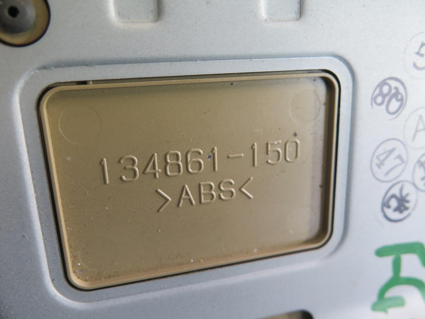 2003-2009 Lexus UZJ120L GX470 Overhead Display Video Monitor 86680-60040