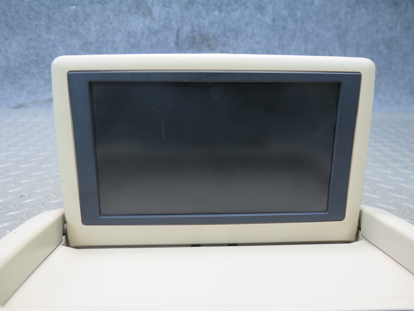 2003-2009 Lexus UZJ120L GX470 Overhead Display Video Monitor 86680-60040