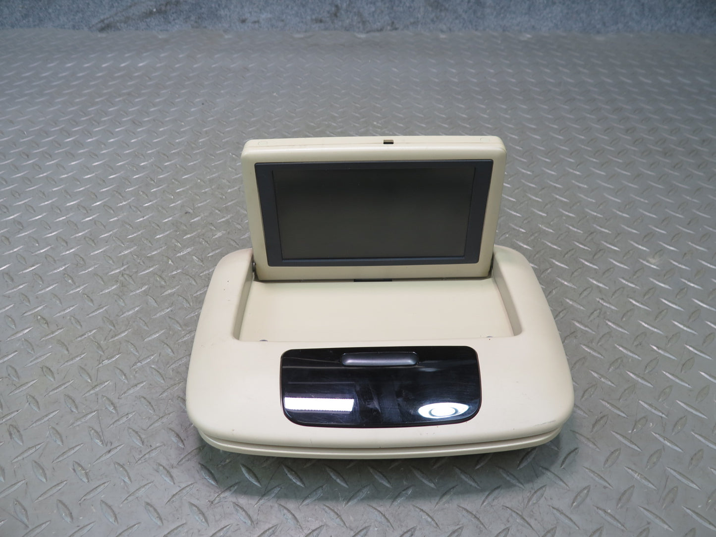 2003-2009 Lexus UZJ120L GX470 Overhead Display Video Monitor 86680-60040