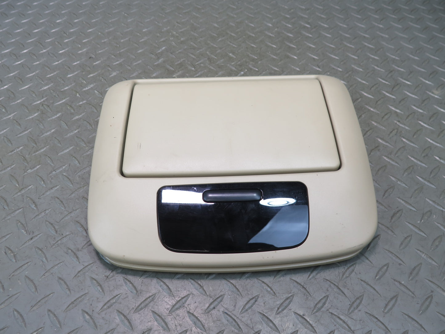 2003-2009 Lexus UZJ120L GX470 Overhead Display Video Monitor 86680-60040