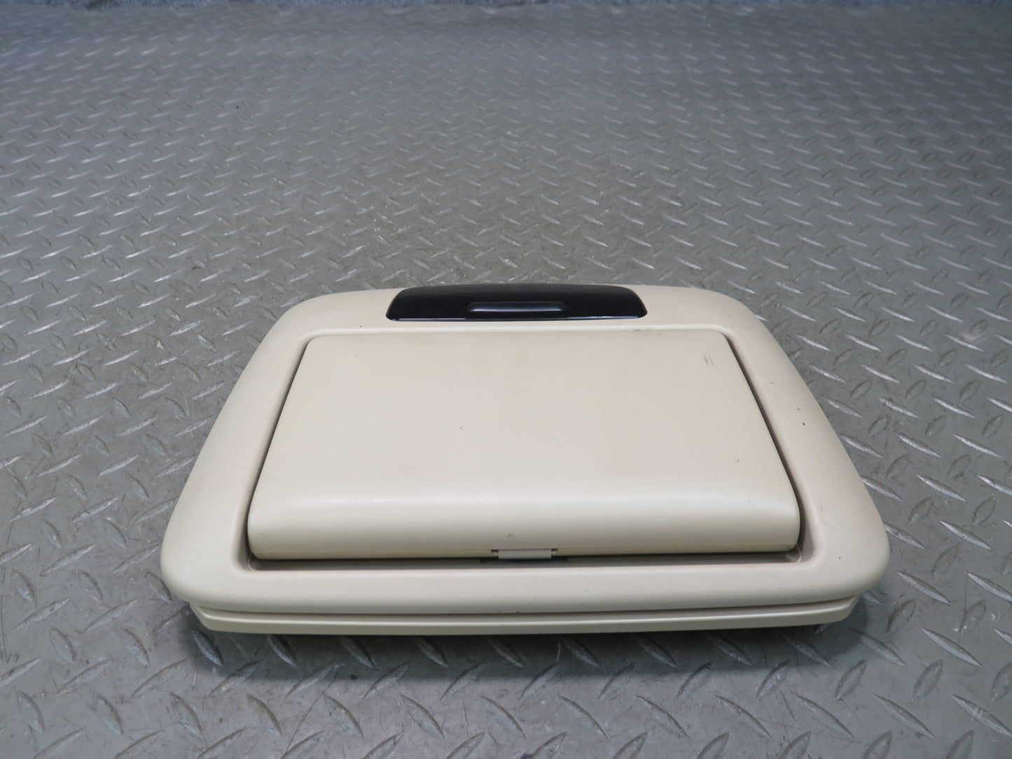 2003-2009 Lexus UZJ120L GX470 Overhead Display Video Monitor 86680-60040