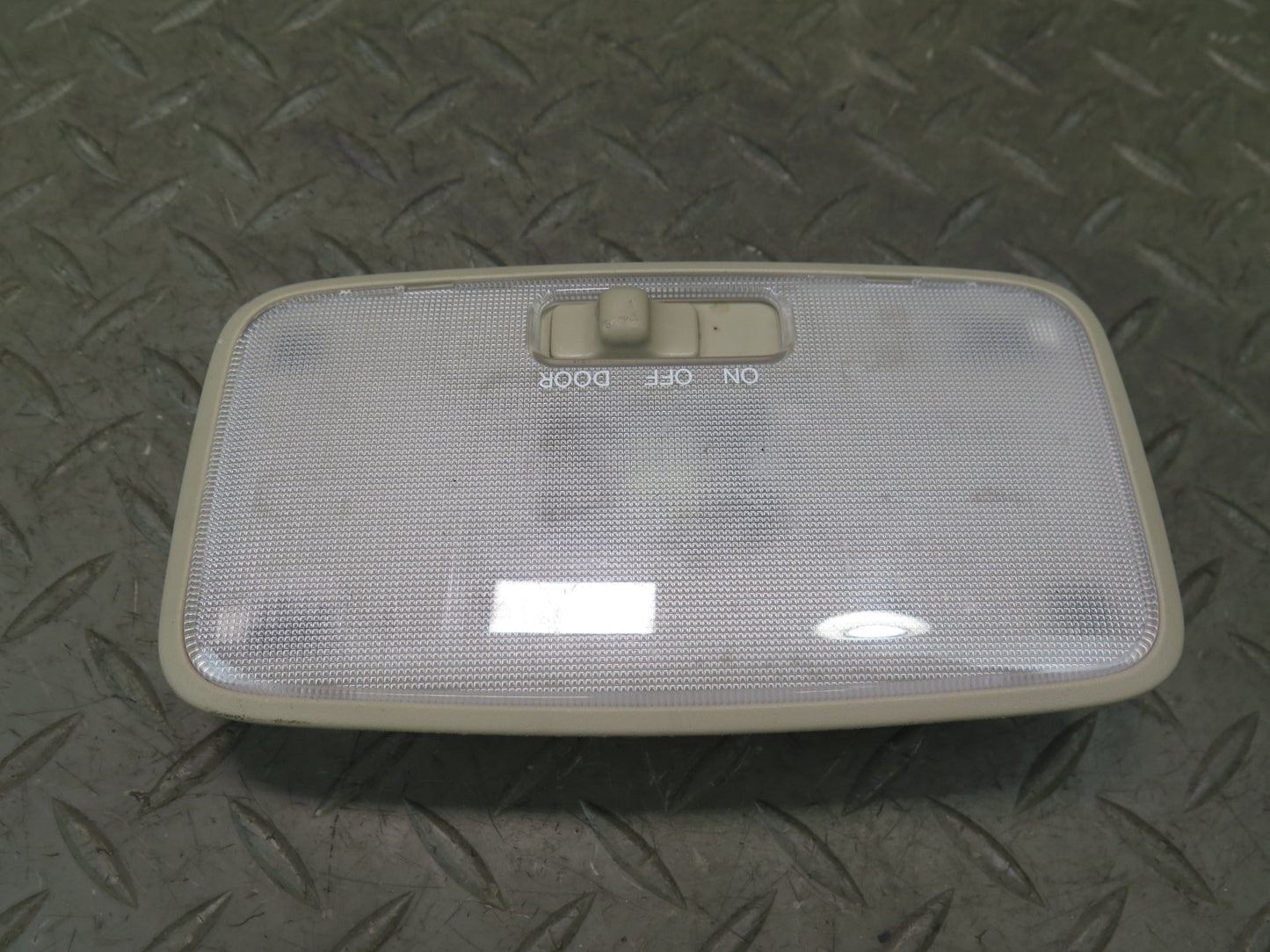 03-09 Lexus UZJ120L GX470 Front & Rear Roof Overhead Dome Reading Light Lamp Set