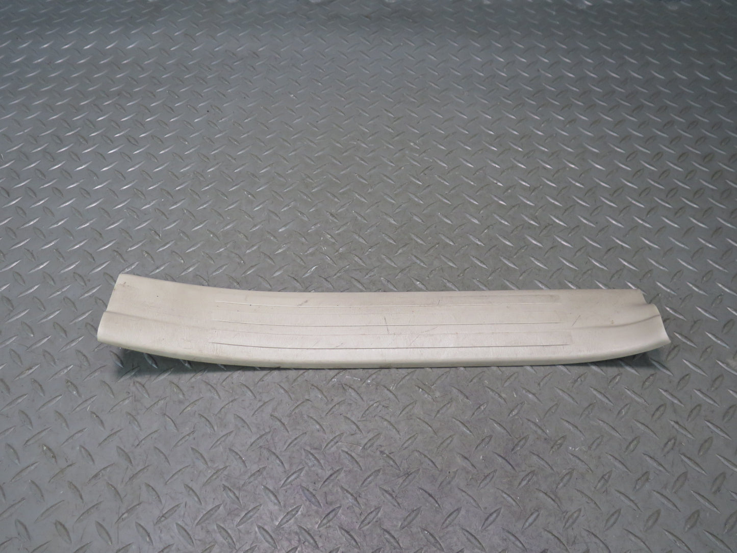 2003-2009 Lexus UZJ120L GX470 Rear Door Scuff Sill Plate Trim Panel Set of 2