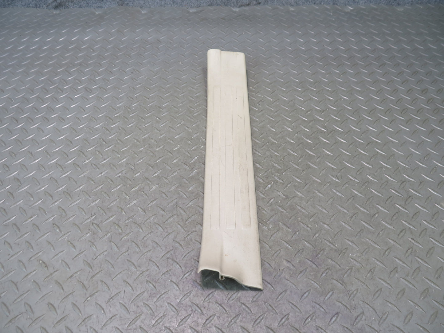 2003-2009 Lexus UZJ120L GX470 Rear Door Scuff Sill Plate Trim Panel Set of 2