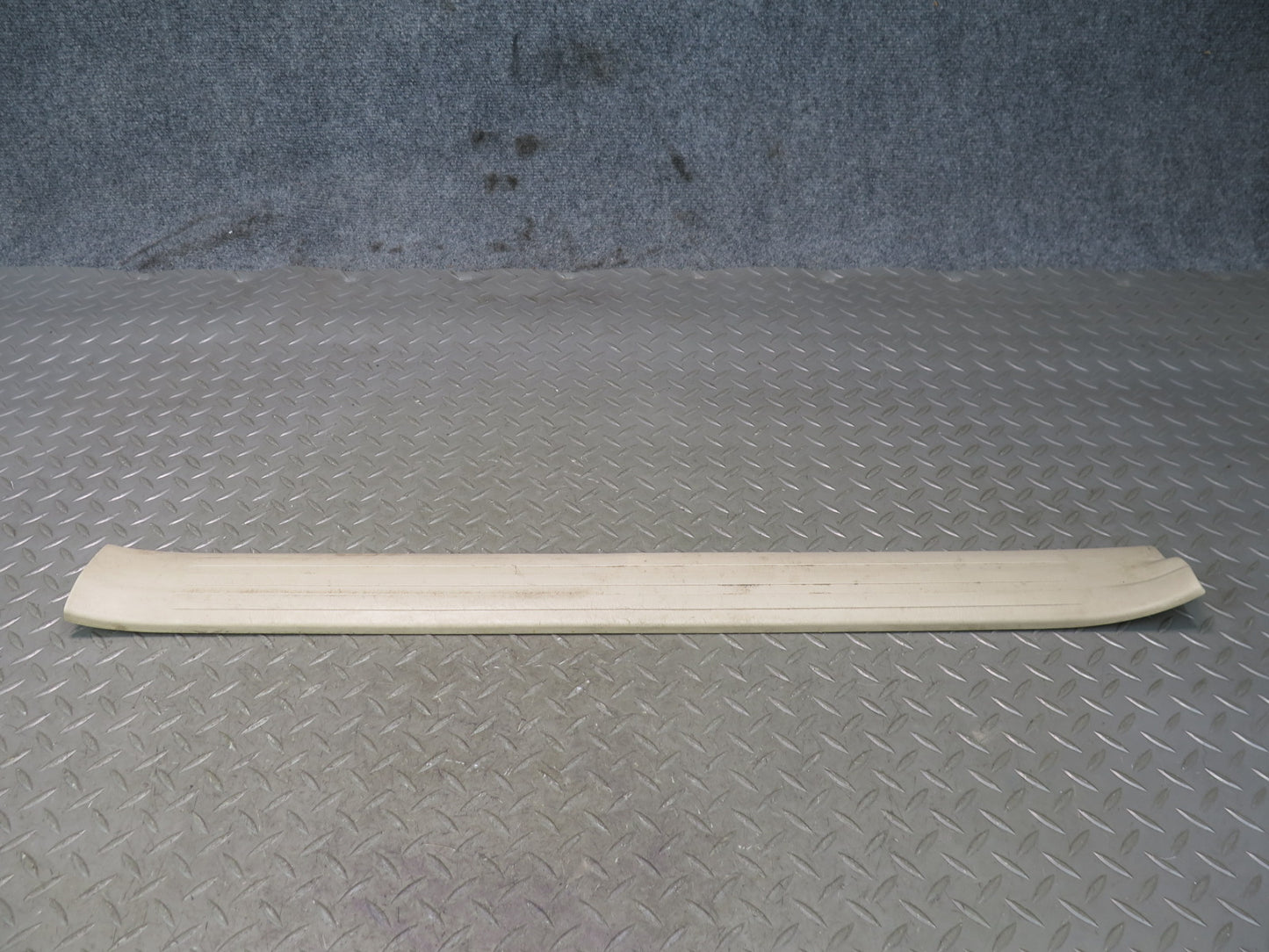 2003-2009 Lexus UZJ120L GX470 Front Door Scuff Sill Plate Trim Panel Set of 2
