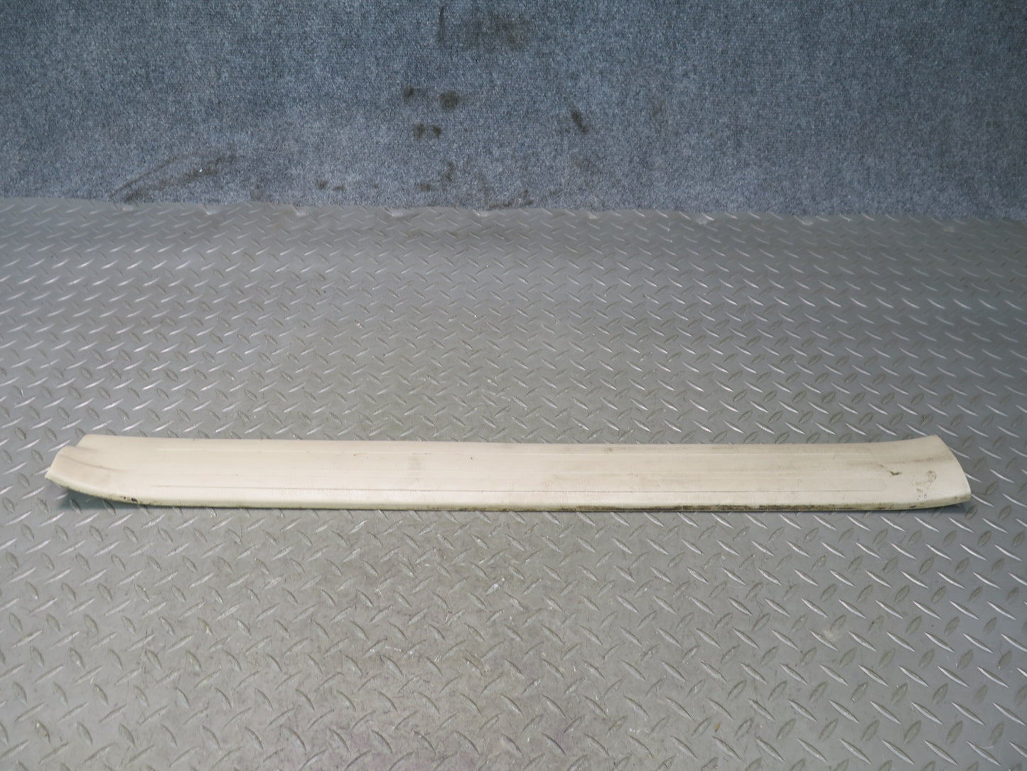 2003-2009 Lexus UZJ120L GX470 Front Door Scuff Sill Plate Trim Panel Set of 2