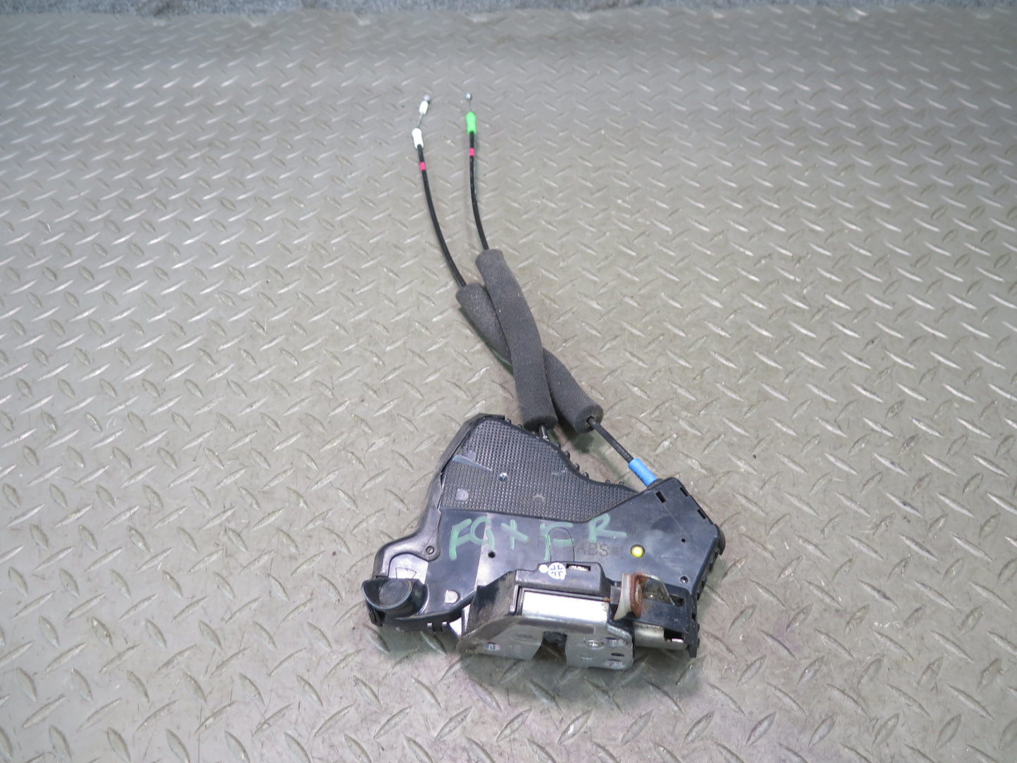 2003-2009 Lexus UZJ120L GX470 Front Right Door Lock Latch Actuator