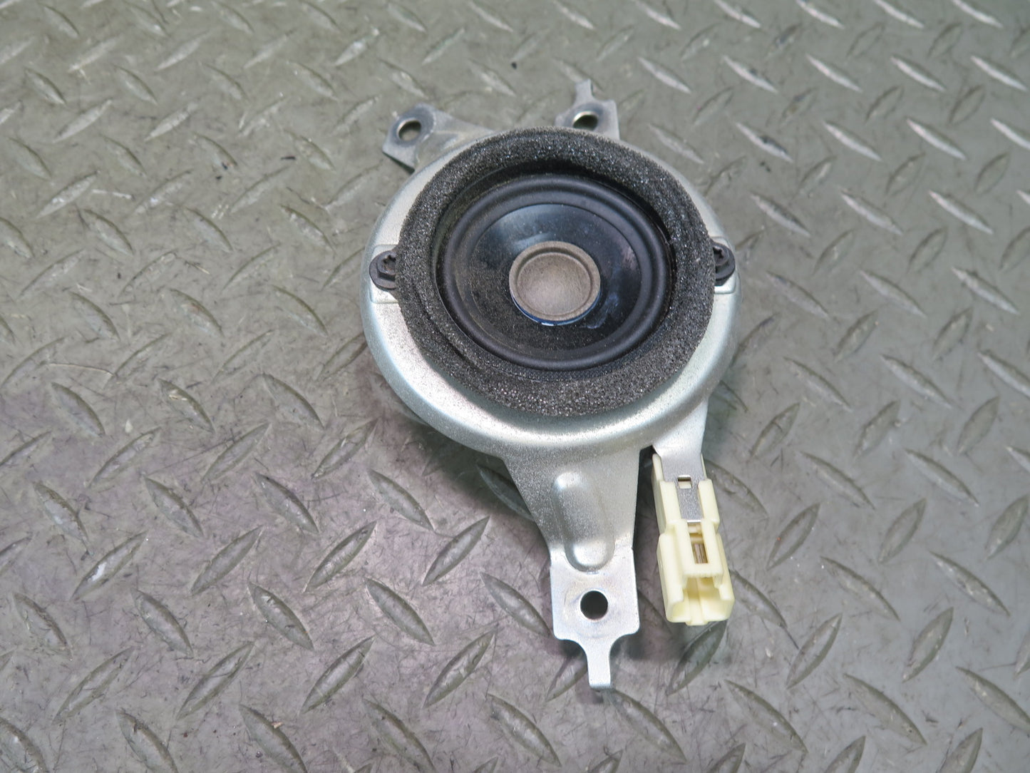 2003-2009 Lexus UZJ120L GX470 Mark Levinson Rear Left & Right Speaker Set of 2