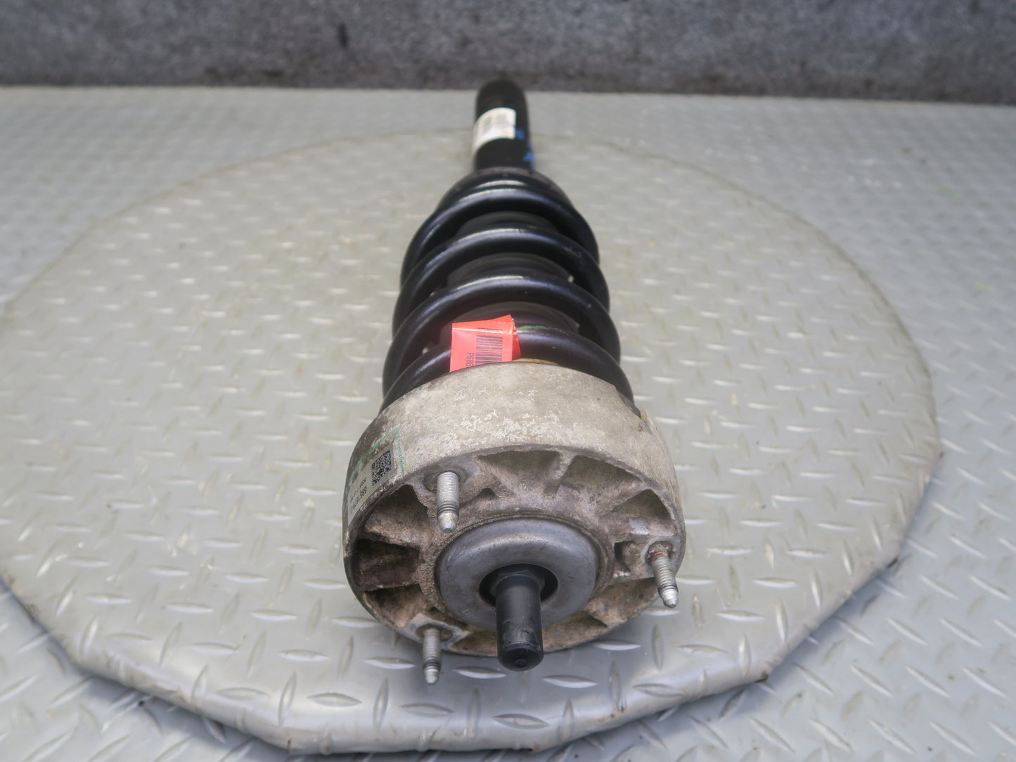 2014-2018 BMW F15 F16 X5 X6 AWD Front Left & Right Strut Shock Absorber Set of 2