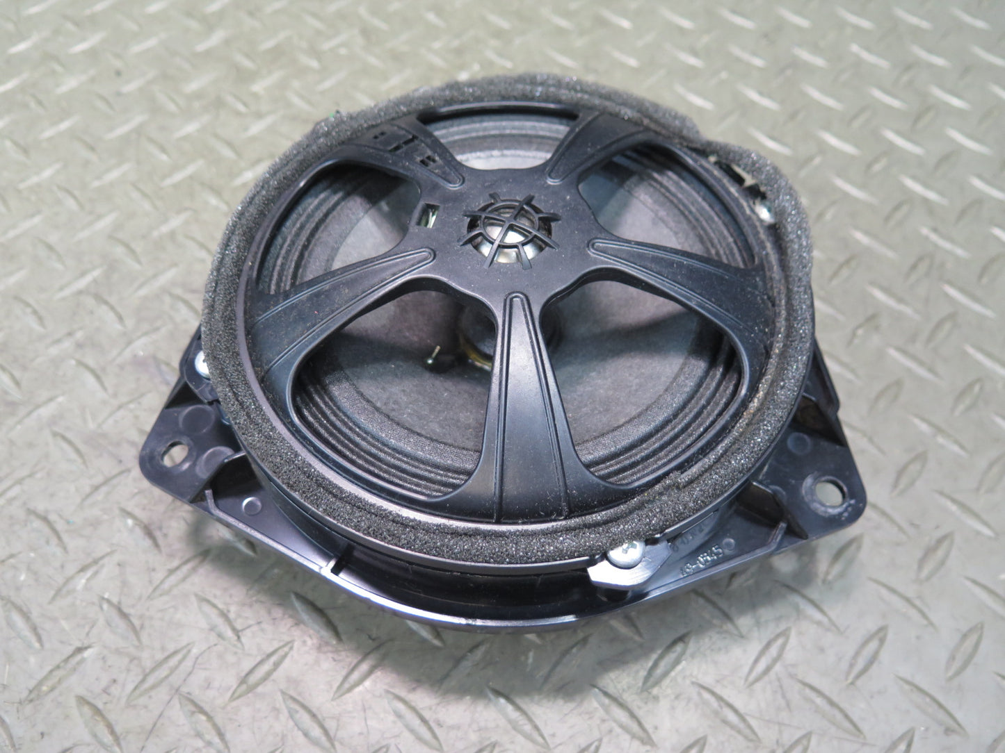 2003-2009 Lexus UZJ120L GX470 Mark Levinson Rear Left & Right Speaker Set of 2