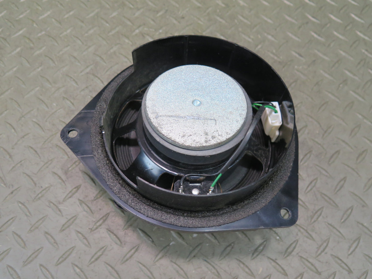 2003-2009 Lexus UZJ120L GX470 Mark Levinson Rear Left & Right Speaker Set of 2