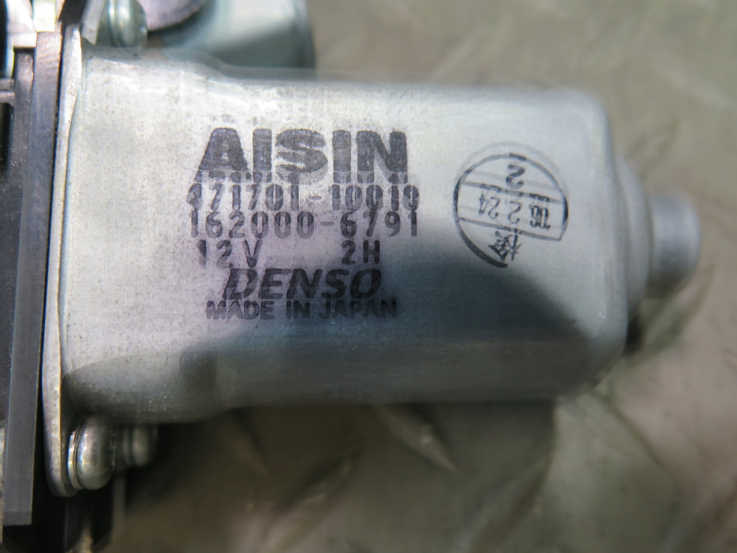 2003-2009 Lexus UZJ120L GX470 Sunroof Motor Drive Unit 89721-60070