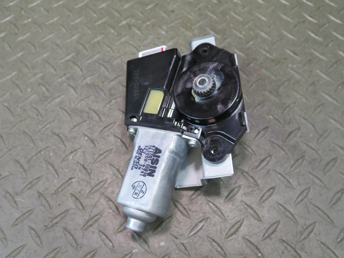 2003-2009 Lexus UZJ120L GX470 Sunroof Motor Drive Unit 89721-60070