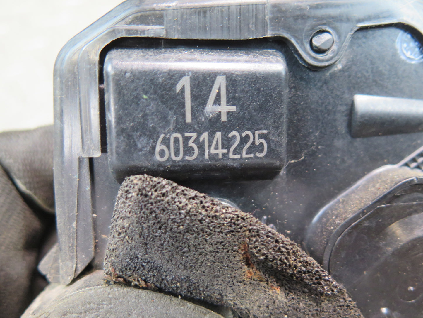 2003-2009 Lexus UZJ120L GX470 Rear Left Door Lock Latch Actuator