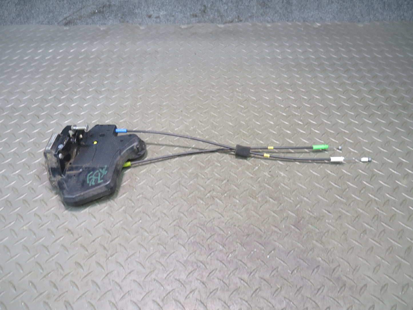 2003-2009 Lexus UZJ120L GX470 Rear Left Door Lock Latch Actuator