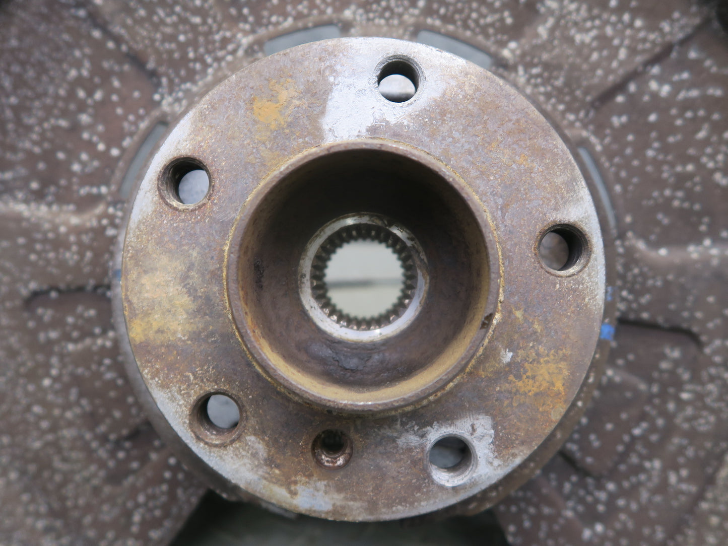 2008-2014 BMW E71 E72 X6 X6M AWD Rear Right Spindle Knuckle Wheel Hub Bearing