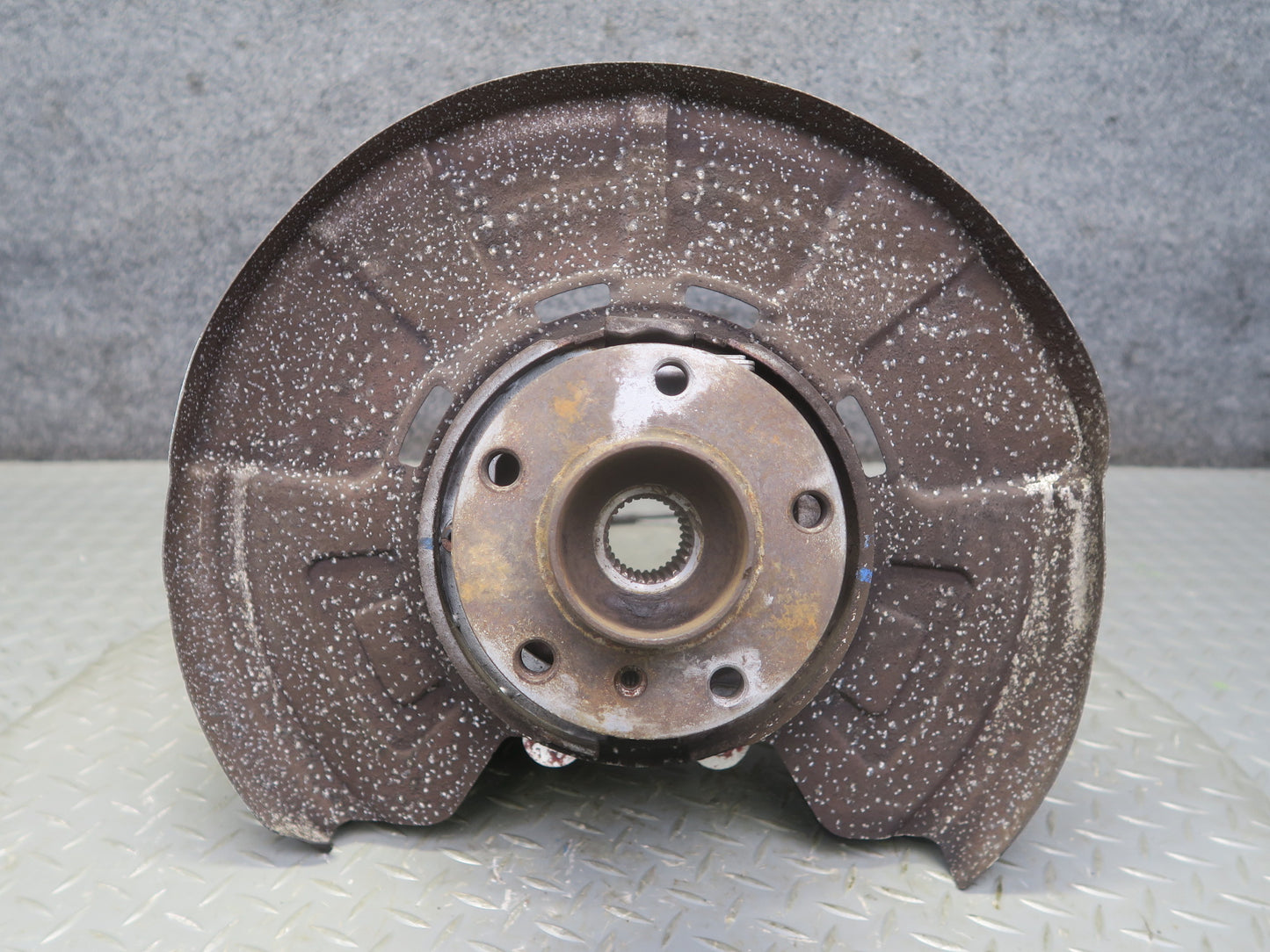 2008-2014 BMW E71 E72 X6 X6M AWD Rear Right Spindle Knuckle Wheel Hub Bearing