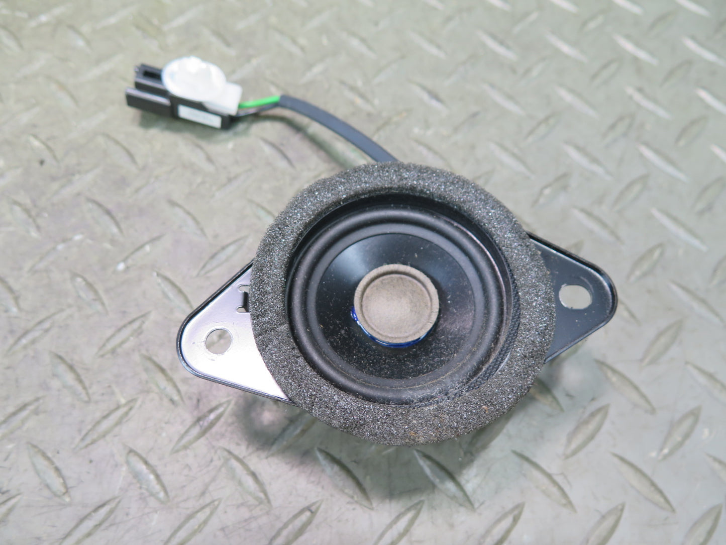 2003-2009 Lexus UZJ120L GX470 Mark Levinson Front Door Speaker Set of 2
