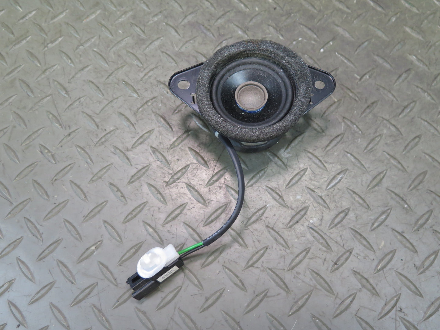 2003-2009 Lexus UZJ120L GX470 Mark Levinson Front Door Speaker Set of 2