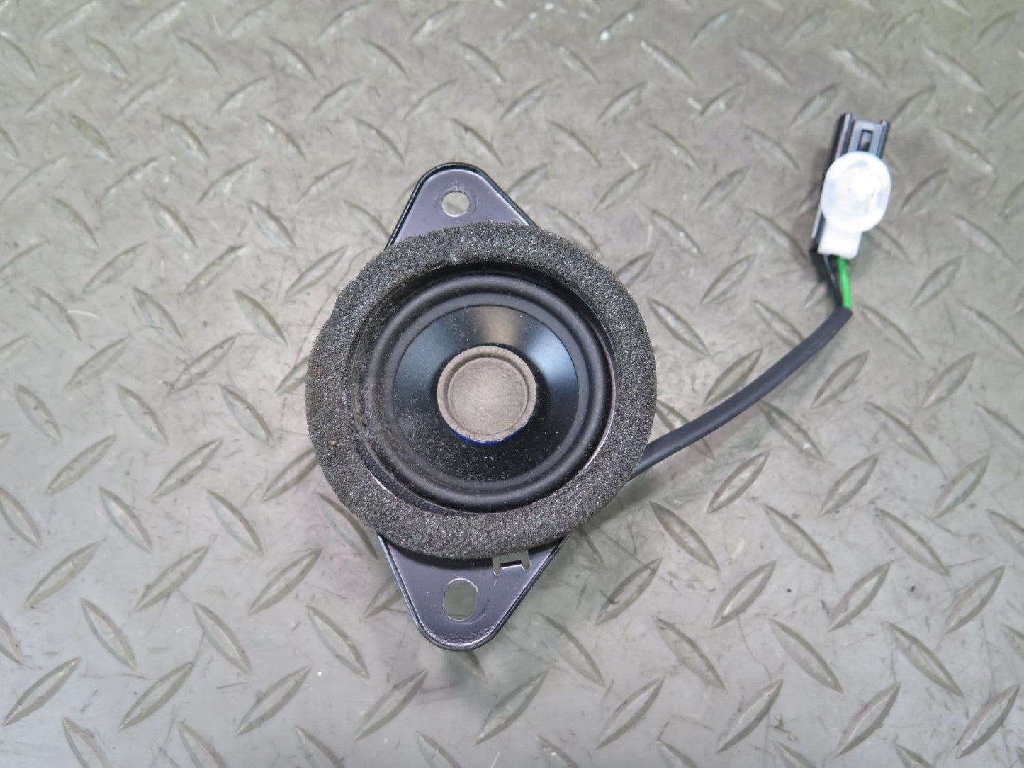 2003-2009 Lexus UZJ120L GX470 Mark Levinson Front Door Speaker Set of 2