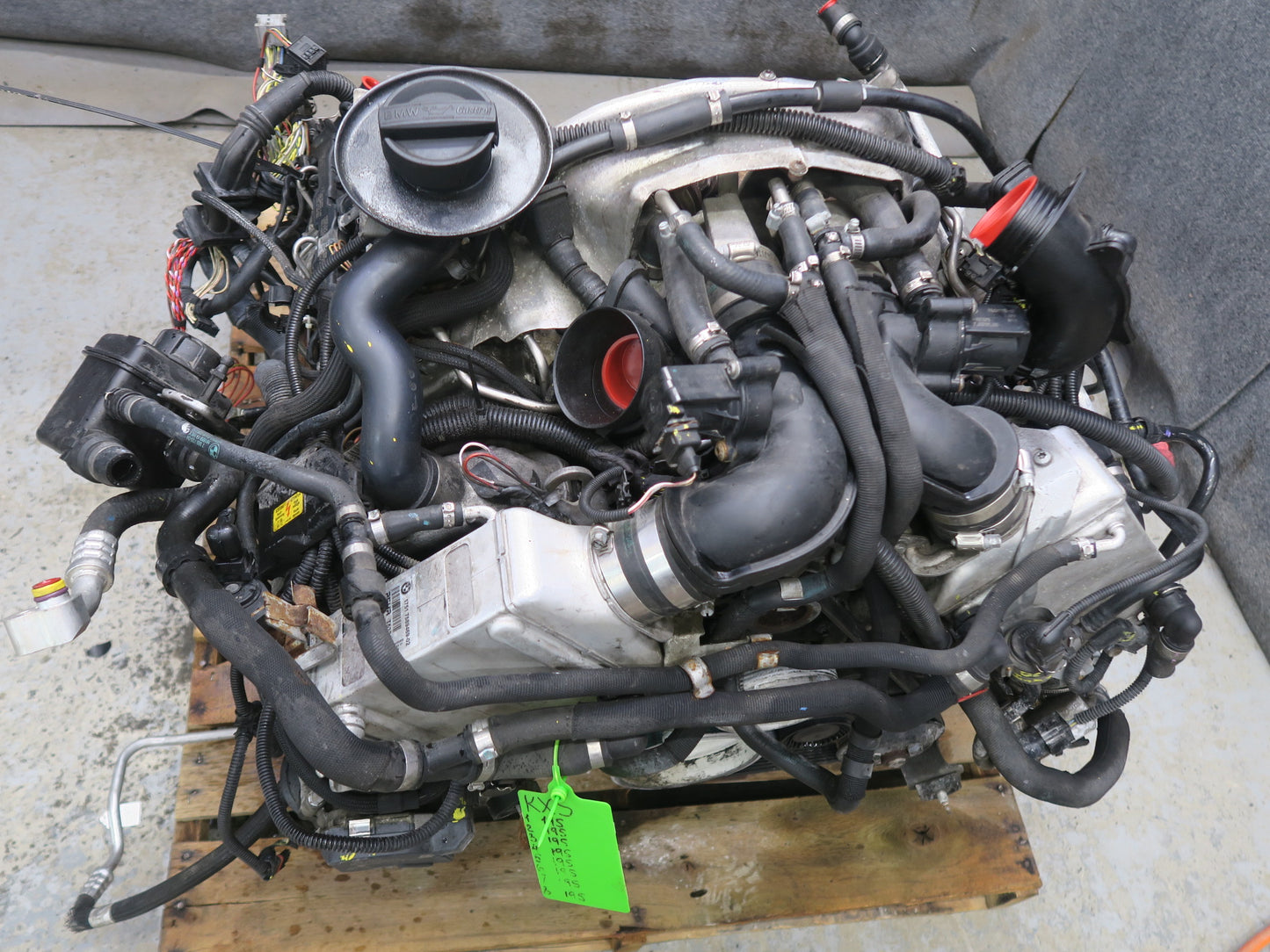 2010-2014 BMW E71 X6M 4.4L S63 Complete Engine Motor w Turbos 129k Miles