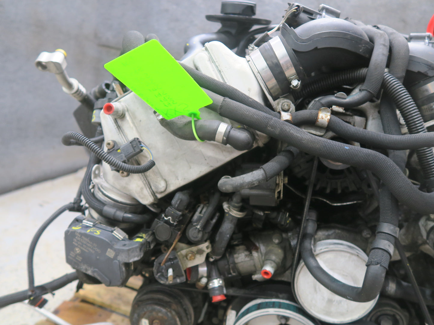 2010-2014 BMW E71 X6M 4.4L S63 Complete Engine Motor w Turbos 129k Miles