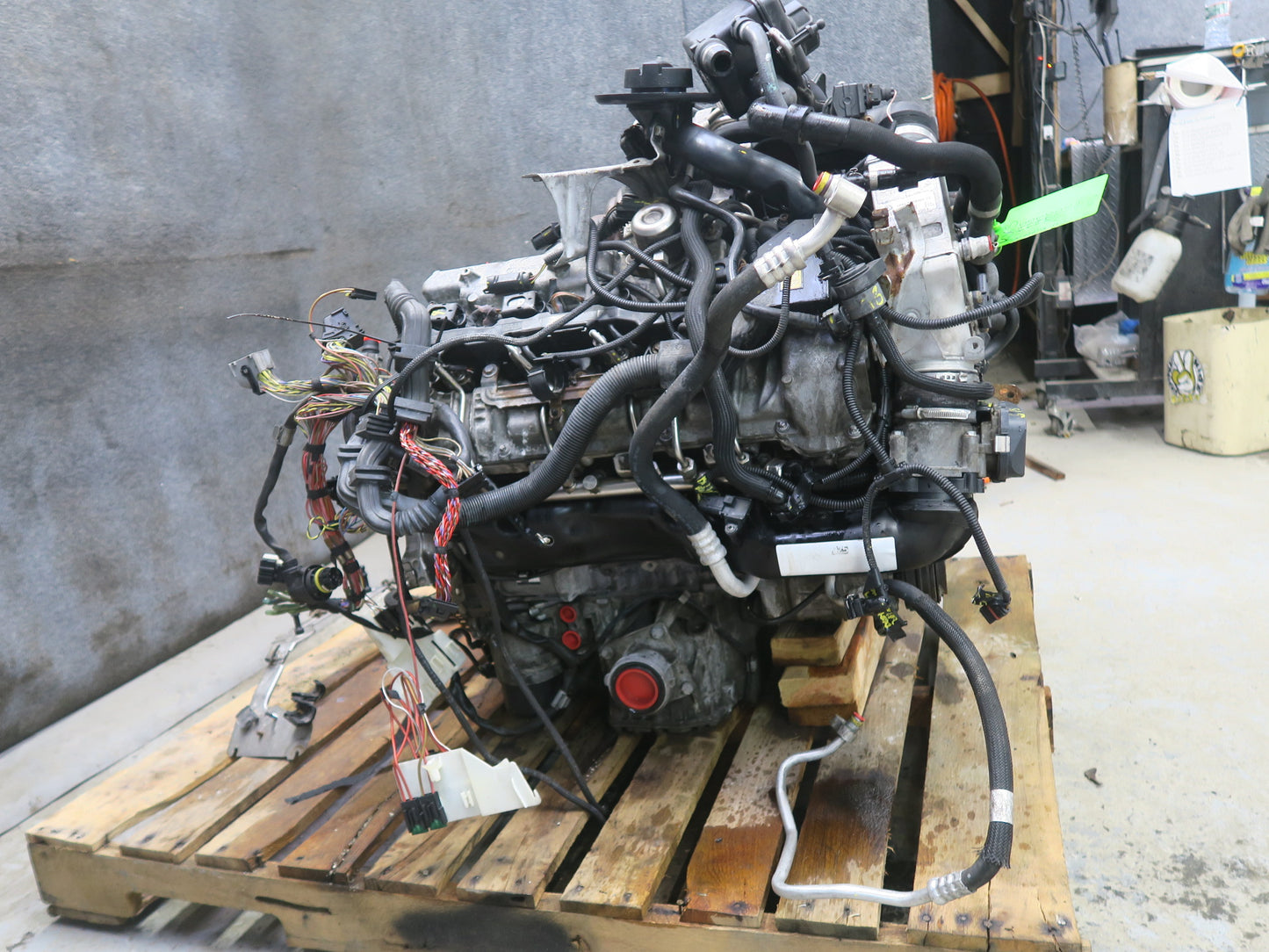 2010-2014 BMW E71 X6M 4.4L S63 Complete Engine Motor w Turbos 129k Miles