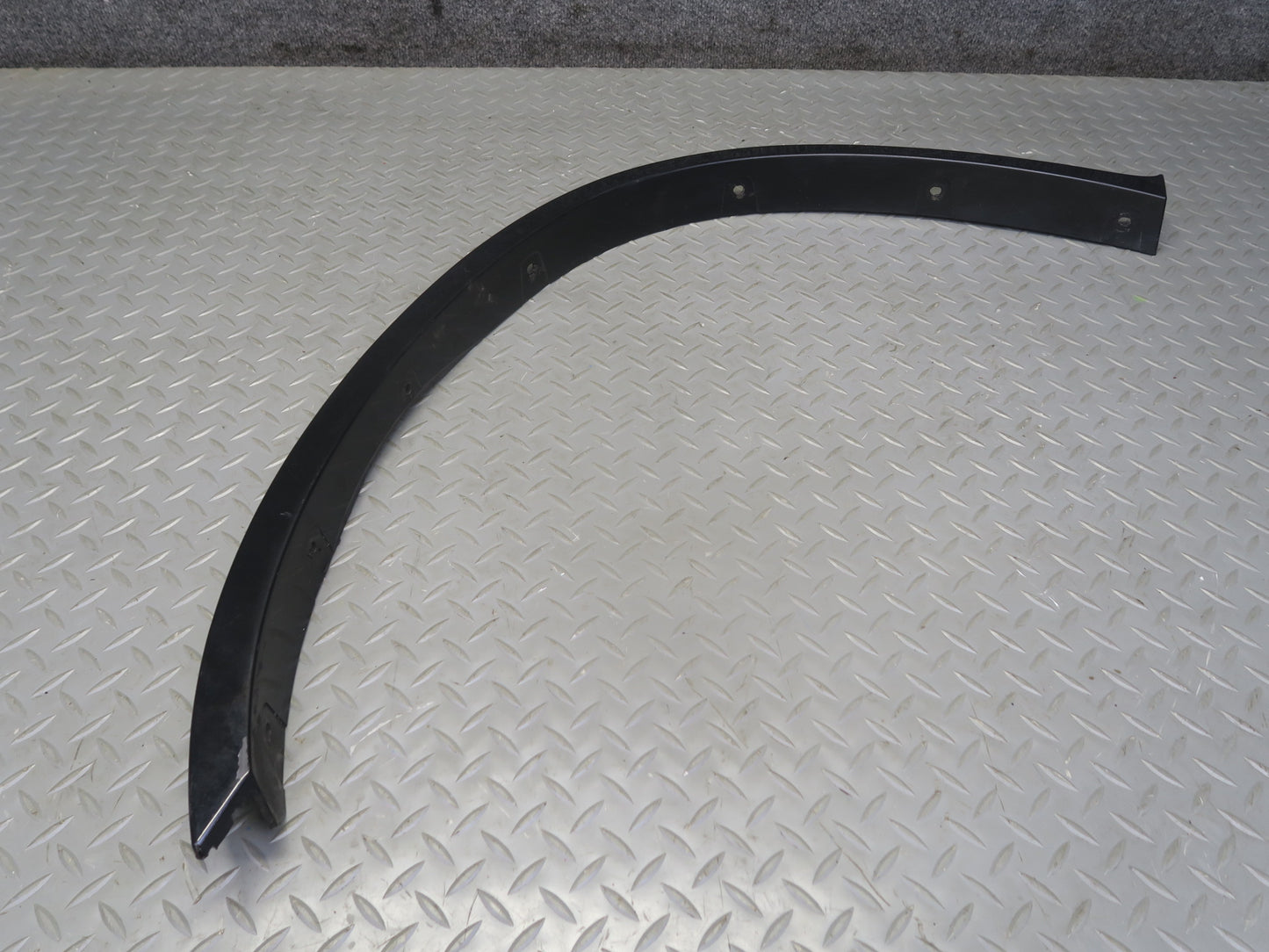 2010-2014 BMW E71 X6M Front Left & Right Fender Flare Wheel Arch Molding Set