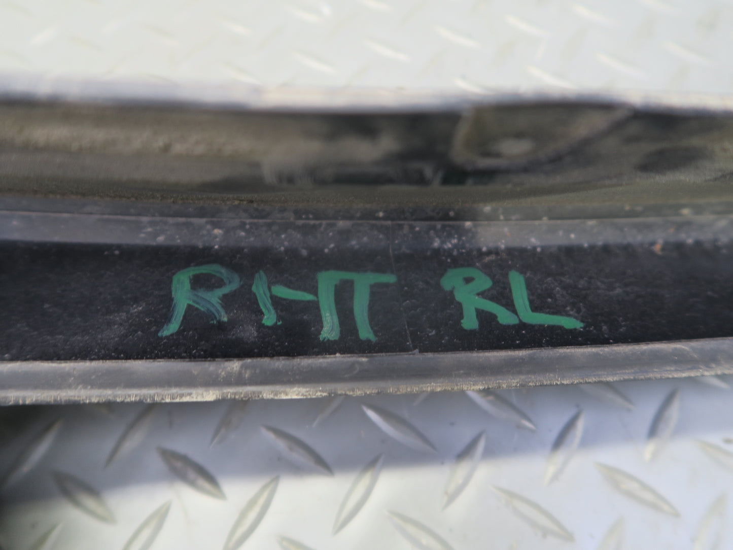 2003-2009 Hummer H2 Rear Left & Right Fender Flare Wheel Arch Molding Set of 2