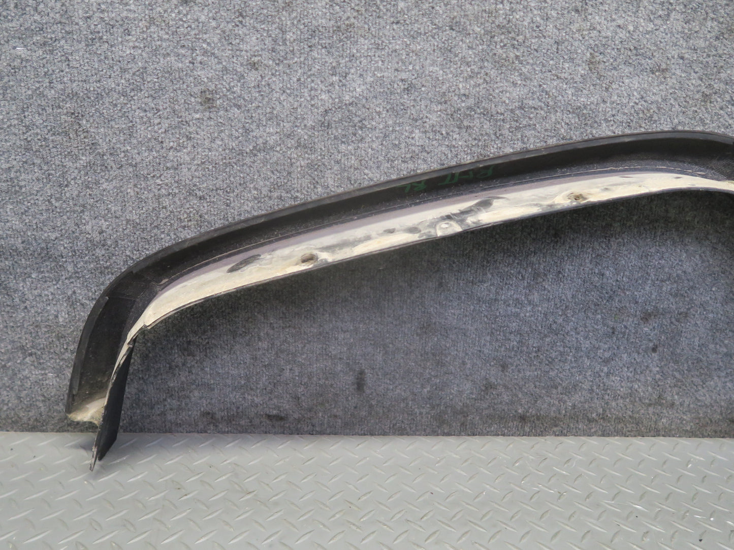 2003-2009 Hummer H2 Rear Left & Right Fender Flare Wheel Arch Molding Set of 2