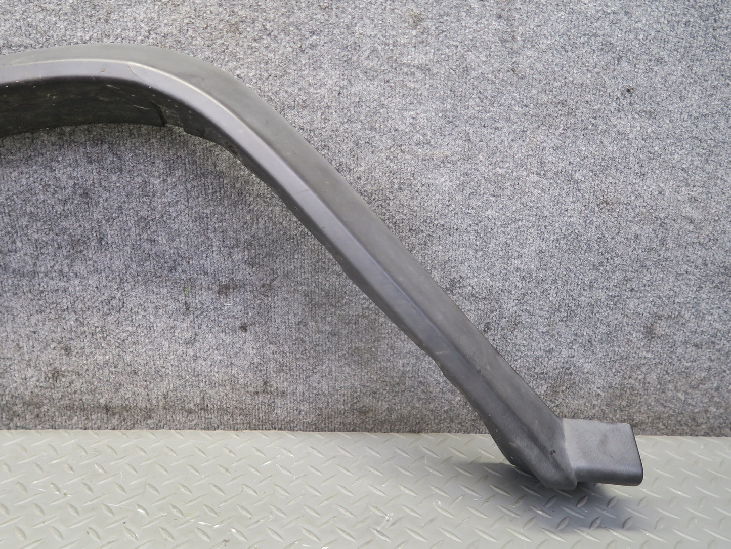 2003-2009 Hummer H2 Rear Left & Right Fender Flare Wheel Arch Molding Set of 2