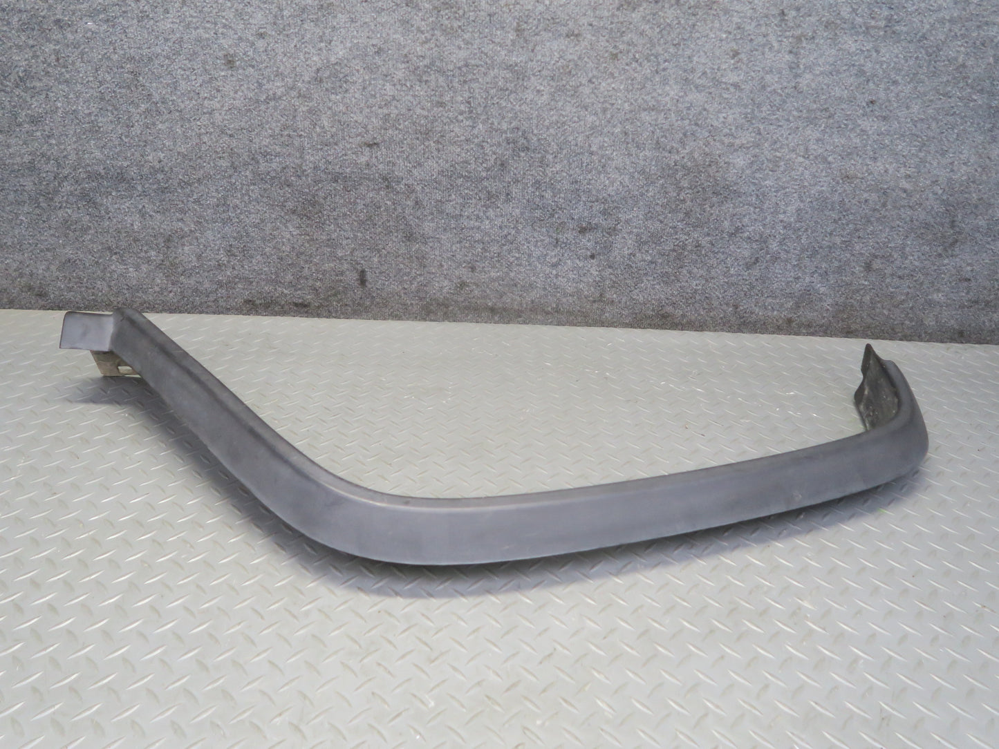 2003-2009 Hummer H2 Rear Left & Right Fender Flare Wheel Arch Molding Set of 2