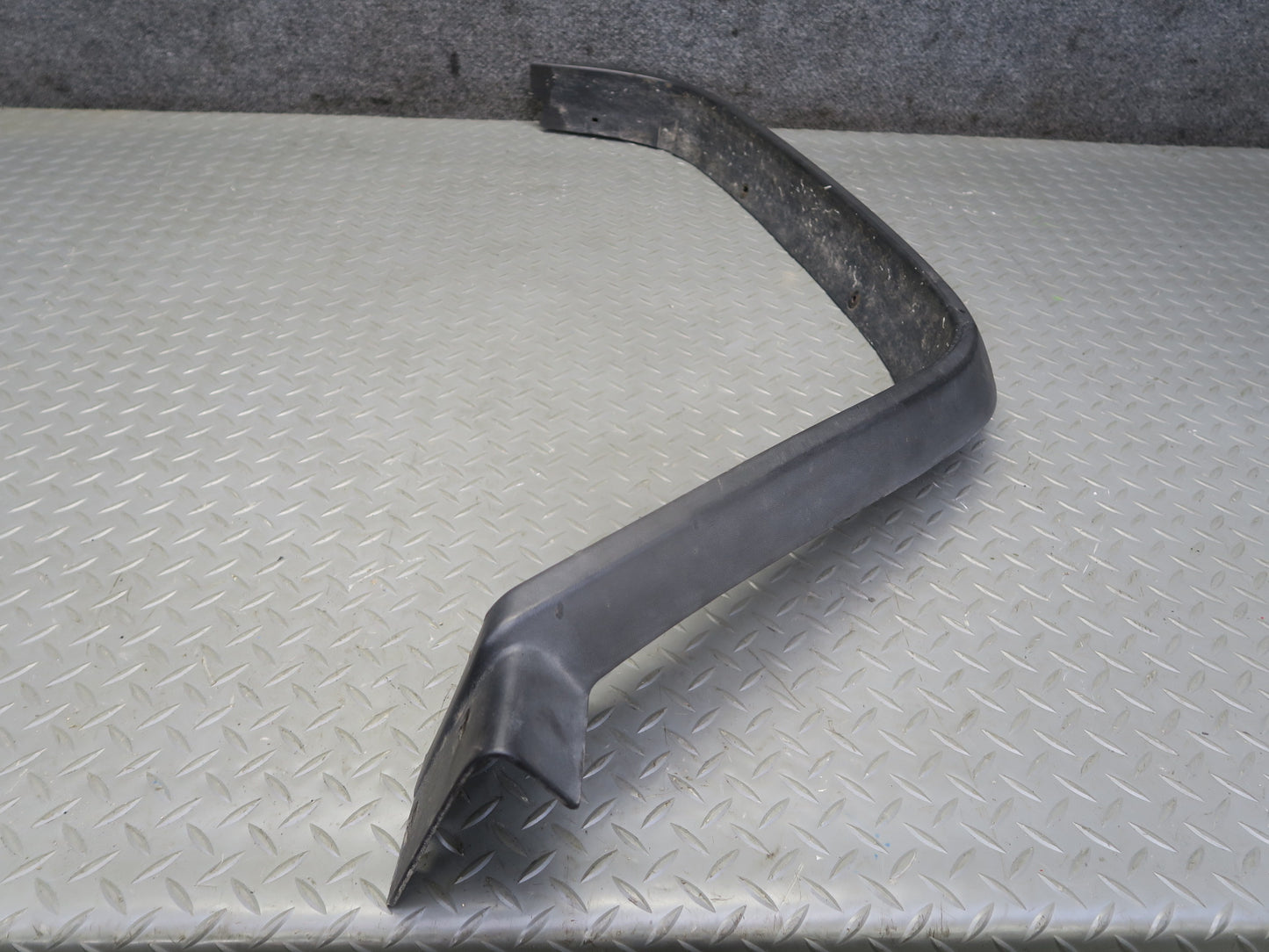 2003-2009 Hummer H2 Rear Left & Right Fender Flare Wheel Arch Molding Set of 2