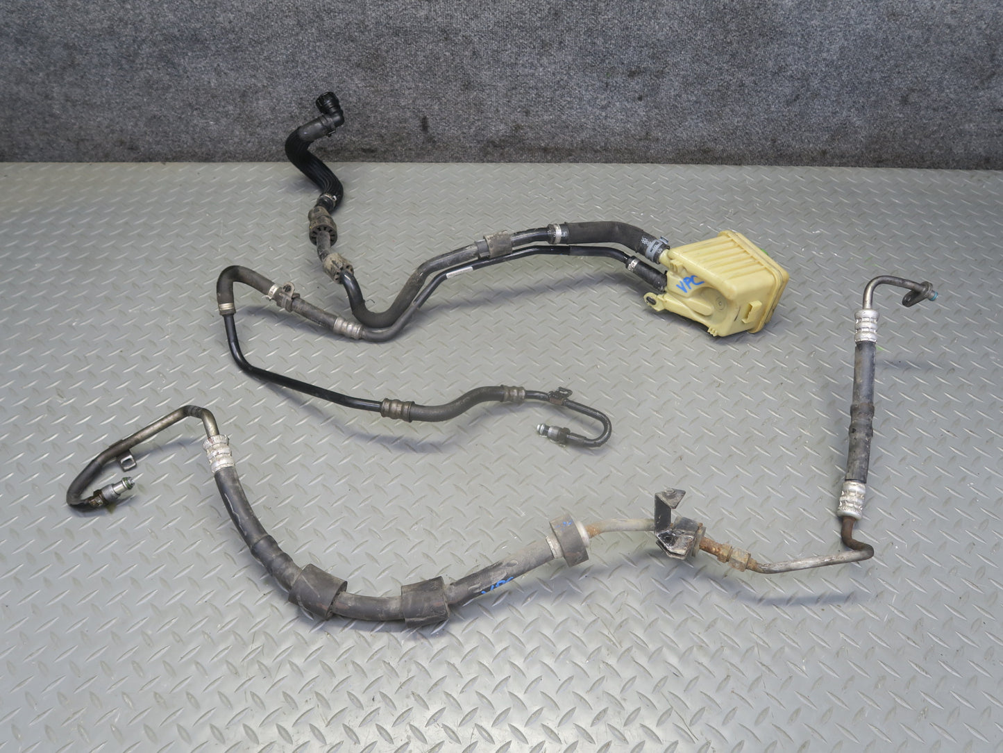 2015-2018 Porsche Cayenne 958 E-hybrid Power Steering Hose Pipe Line Set